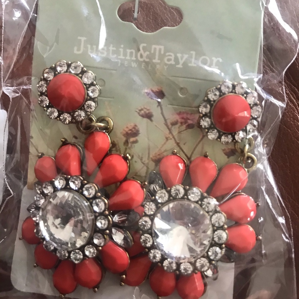 earring bundle! - Picture 3 of 4
